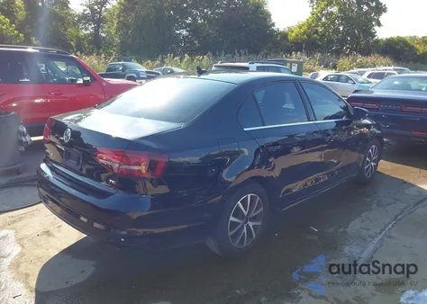 2017 Volkswagen Jetta 1.4T Se z USA, uszkodzony, nr VIN 3VWDB7AJ8HM411261